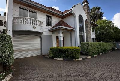 4 Bed Townhouse with En Suite at Kaputei Gardens