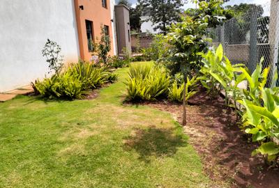 5 Bed Townhouse with En Suite in Kitisuru