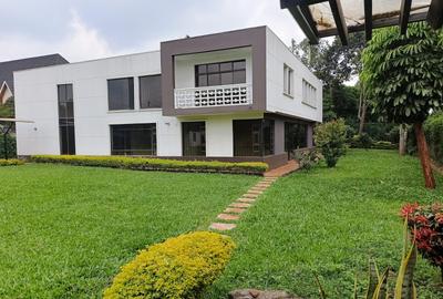 5 Bed House with En Suite at Runda - 2