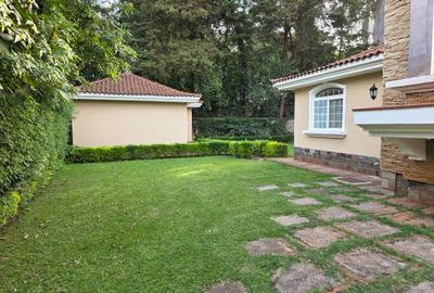 4 Bed House with En Suite in Kitisuru - 2