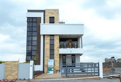 4 Bed House with En Suite at Green Valley Ruiru