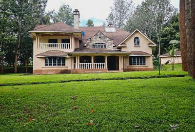 5 Bed Townhouse with En Suite in Karen