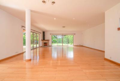 4 Bed House with En Suite in Kitisuru - 2