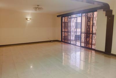 4 Bed Apartment with En Suite at Parklands