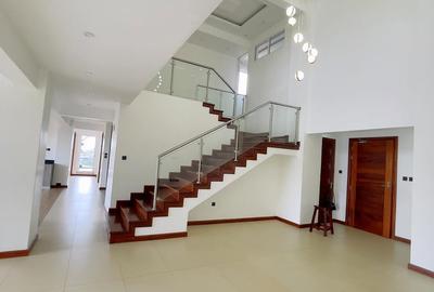 4 Bed Apartment with En Suite in Karura