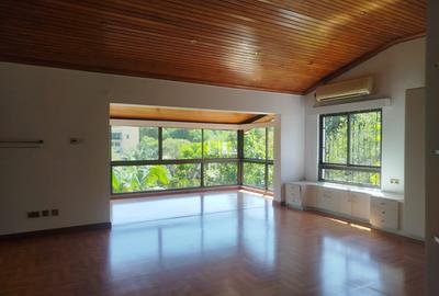 6 Bed House with En Suite in Gigiri - 2