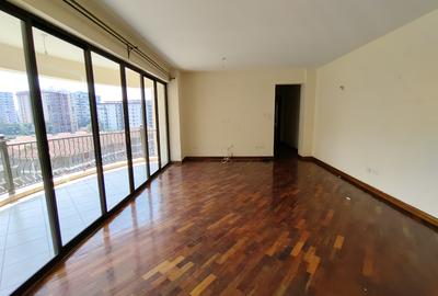 2 Bed Apartment with En Suite at Off Dennis Pritt - 3