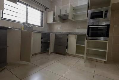 Furnished 3 Bed Apartment with En Suite in Westlands Area - 2