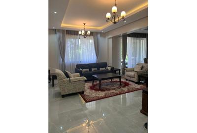 3 Bed Apartment with En Suite in Kileleshwa