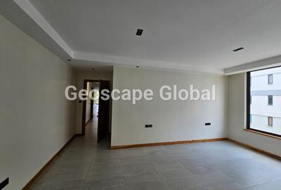 4 Bed Apartment with En Suite in Westlands Area