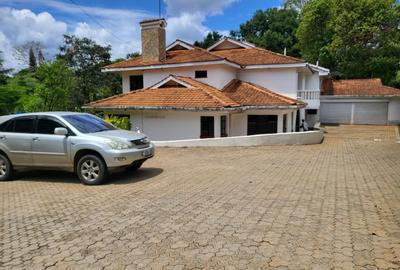 4 Bed House with En Suite in Runda