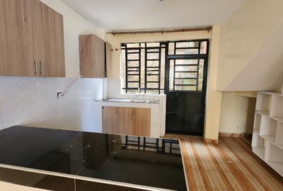 3 Bed Townhouse with En Suite at Magadi Road - 4