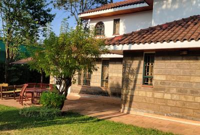5 Bed House with En Suite at Near Lavington Mall