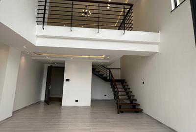 4 Bed Apartment with En Suite at Riverside