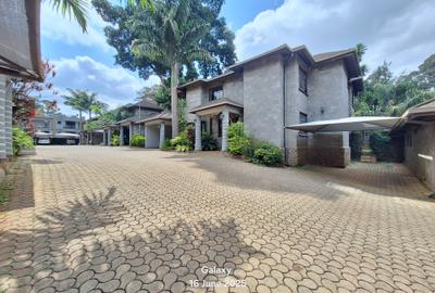 4 Bed Townhouse with En Suite at French Embassy