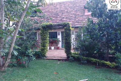 2 Bed Apartment with En Suite at Lavington / Kilimani - 3