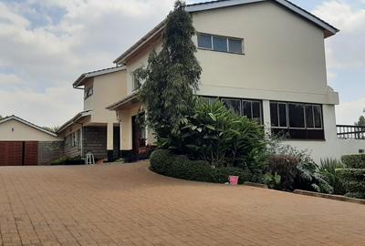 4 Bed House with Staff Quarters in Gigiri