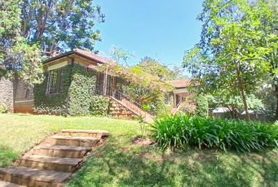 4 Bed House with En Suite at Lavington Green - 3