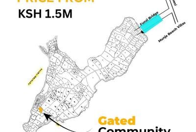 1,012 m² Land at Funzi Island Beach - 2