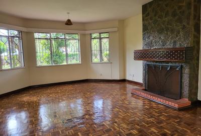 5 Bed House with En Suite in Gigiri - 2
