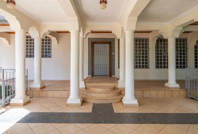 5 Bed House in Runda - 2