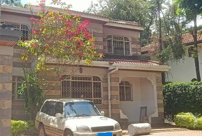 4 Bed House with En Suite at Njumbi Rd