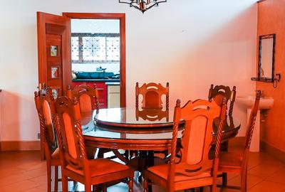 5 Bed Villa with En Suite in Kitisuru