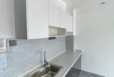 1 Bed Apartment with Gym in Ngong Road - 3