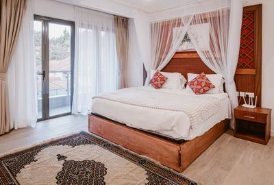 4 Bed Townhouse with En Suite at Two Rivers
