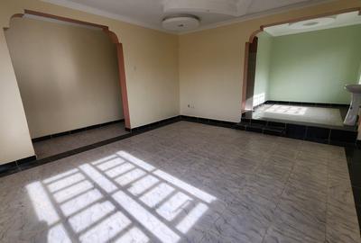4 Bed House with En Suite at Kahuho - 4