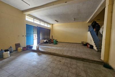 3,500 ft² Warehouse with Backup Generator in Industrial Area