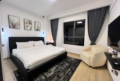 Serviced 2 Bed Apartment with En Suite in Westlands Area