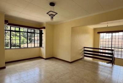 4 Bed Townhouse with En Suite in Lavington