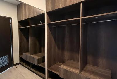 3 Bed Apartment with En Suite at Riverside Drive - 4