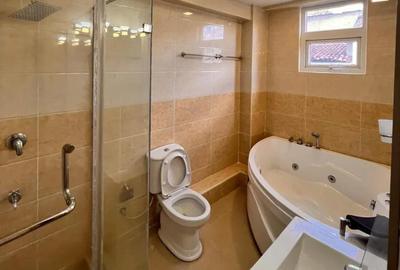 3 Bed Apartment with En Suite in Lavington - 2
