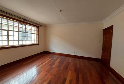 4 Bed Townhouse with En Suite in Lavington
