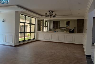 4 Bed House with En Suite in Karen - 4