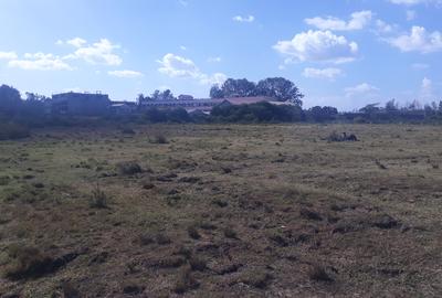 2 ac Land at Kenol Makuyu Rd