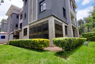 5 Bed Townhouse with En Suite at Lavington Convent Drive - 2