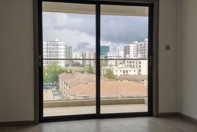 3 Bed Apartment with En Suite in Kilimani - 4