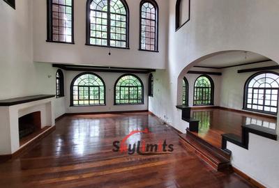 4 Bed Townhouse with En Suite in Riverside - 4