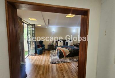4 Bed House with En Suite in Kitisuru