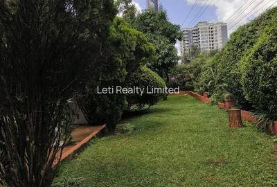 4 Bed Townhouse with En Suite in Kilimani - 3