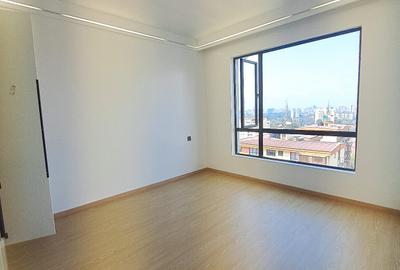 2 Bed Apartment with En Suite at Lavington