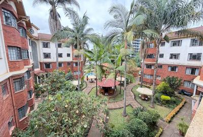 3 Bed Apartment with En Suite at Spring Valley