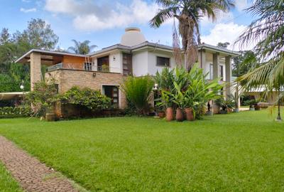 6 Bed House with En Suite in Kitisuru