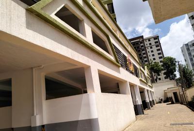 2 Bed Apartment with En Suite in Lavington