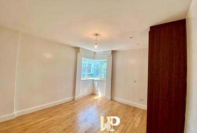 1 Bed Apartment with En Suite in Rhapta Road - 2