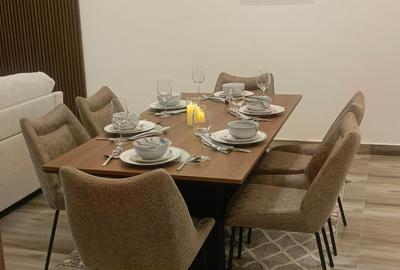 Furnished 3 Bed Apartment with En Suite in Brookside - 2