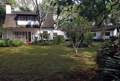 3 Bed House with En Suite at Rosslyn Lonetree - 4